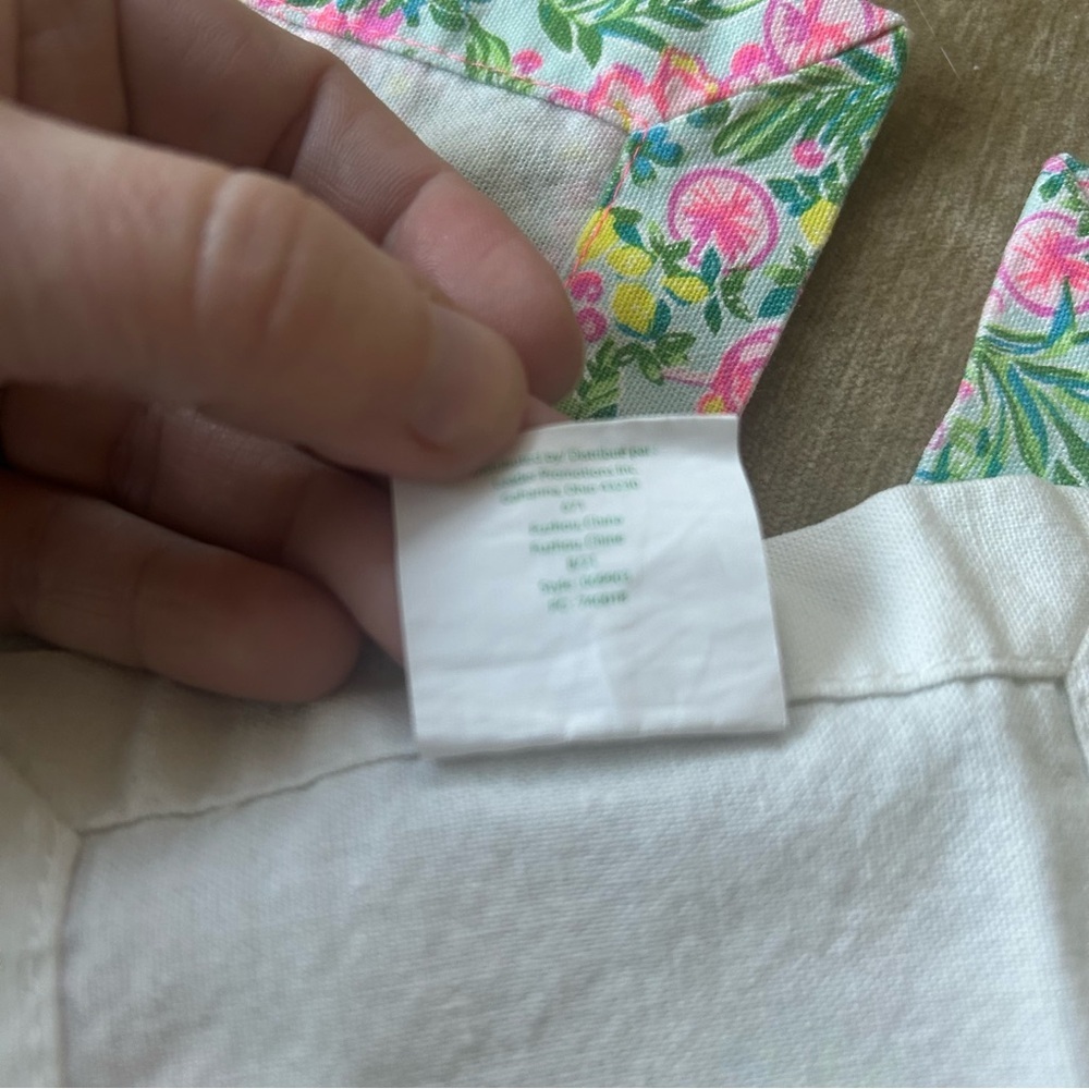 Lilly Pulitzer Fruity  Flamingo Cocktail Napkins Set of 4 - Picture 7 of 7